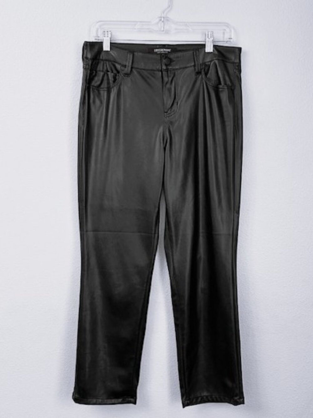 Liverpool Los Angeles Vegan Leather Straight Leg Pants Size 6
